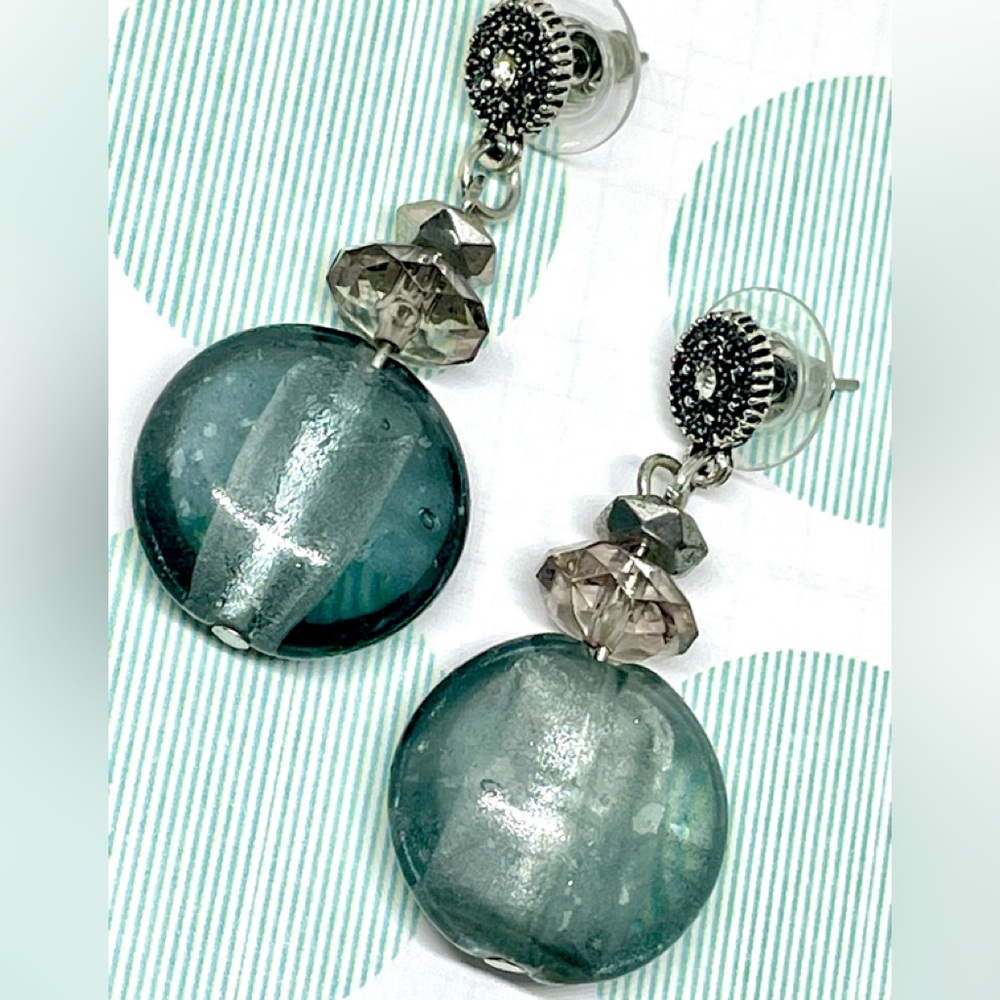 Gray Silver Foiled Glass Acrylic White Rhinestone Aged Silver Post Drop Earrings